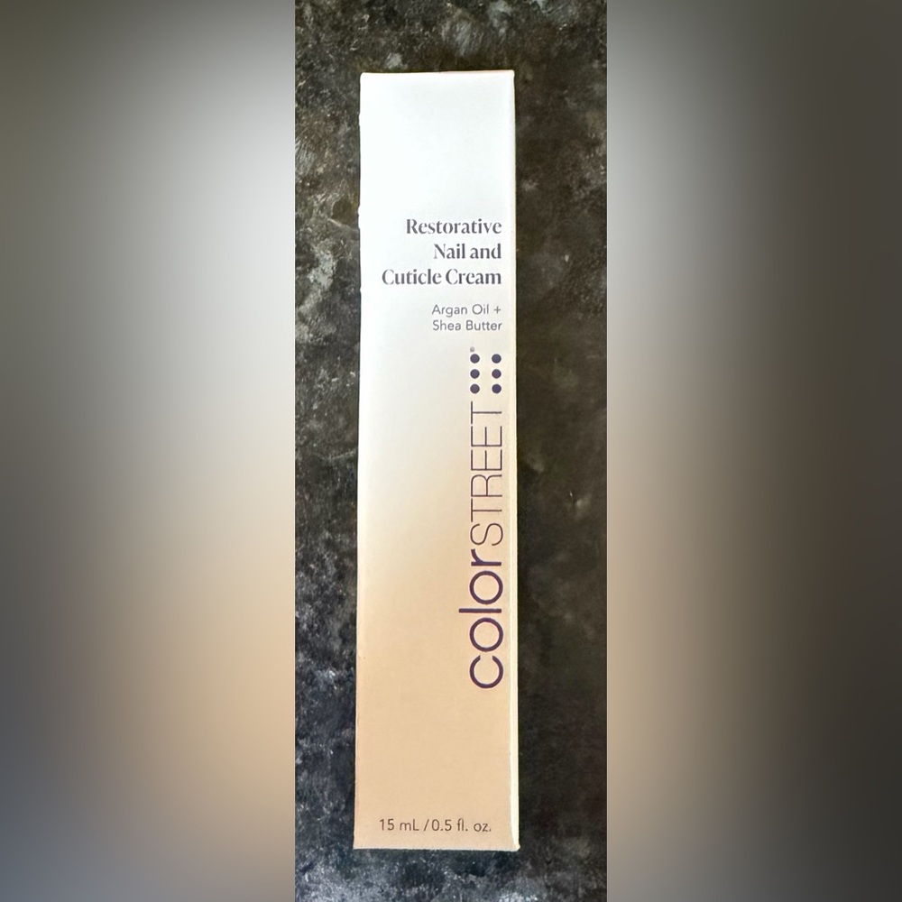 Color Street Nail and Cuticle €ream